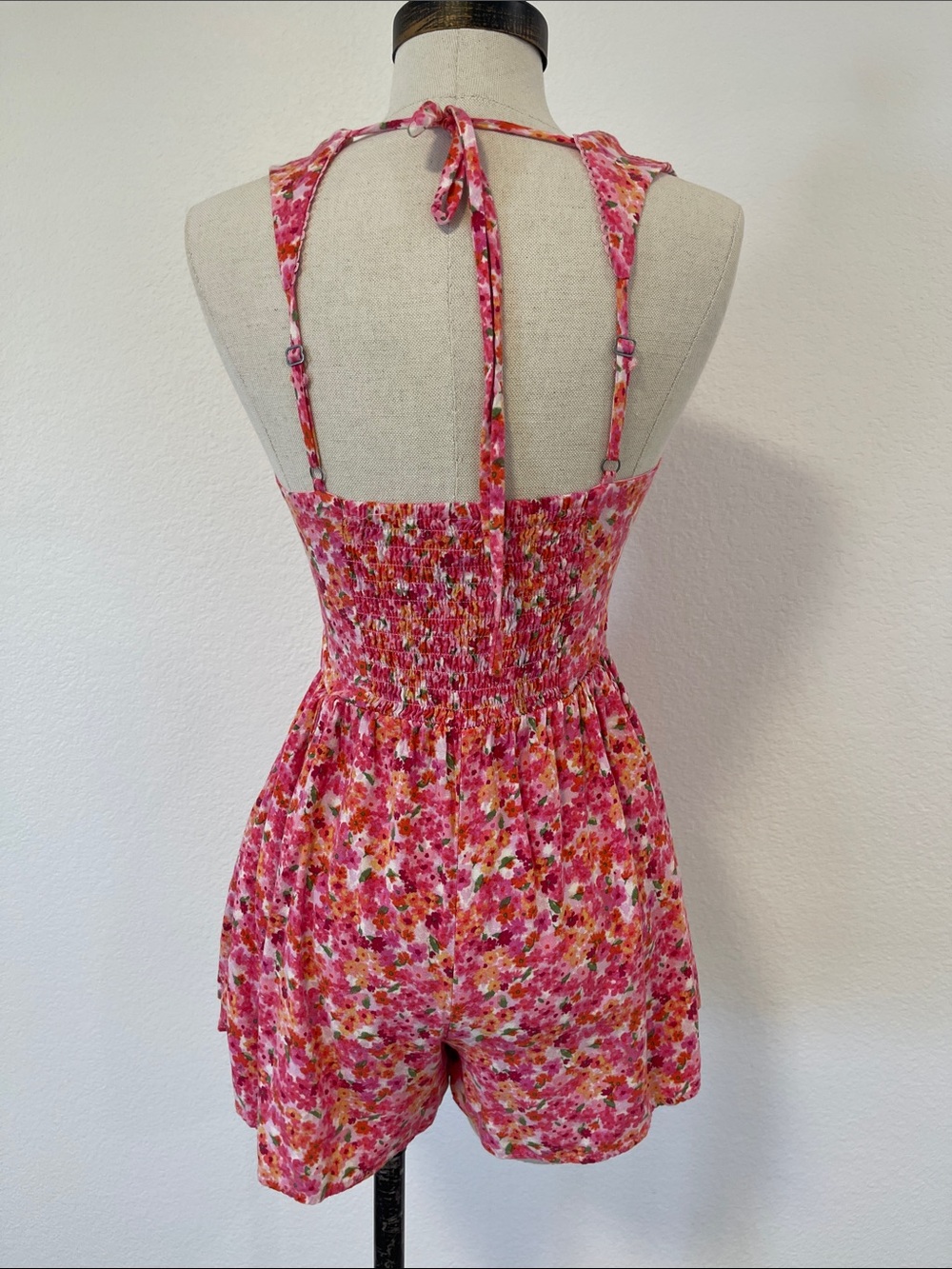 Wild Fable Pink Floral Smocked Open Tie Back Corset Front Romper XXS - Picture 3 of 11